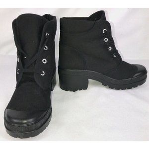 NEW On Your Feet Black Canvas Chunky Heel Bootie Boots Lace Up  Size 7.5 / 9M